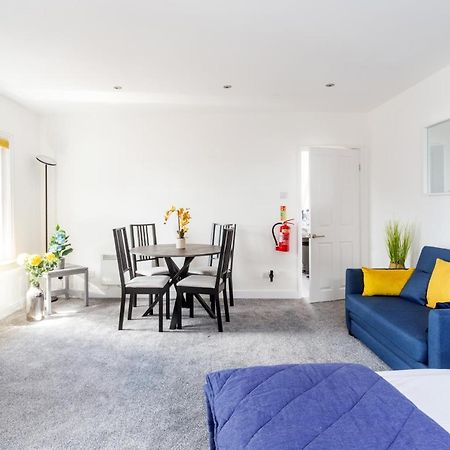 ליים ריג'יס Beach View Luxury Apartment מראה חיצוני תמונה